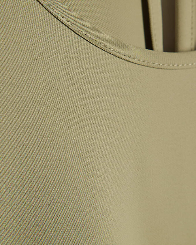 Grön långärmad batwing-top