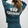 Grön RVR Edition-tröja med tryck på ryggen