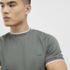 Grön slim fit MCMXII Badge T-shirt