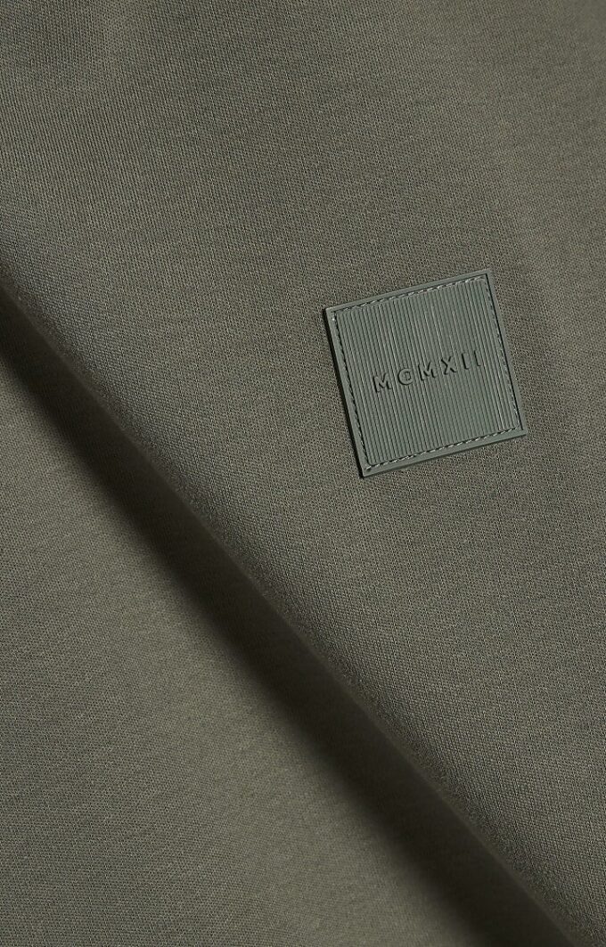 Grön slim fit MCMXII Badge T-shirt