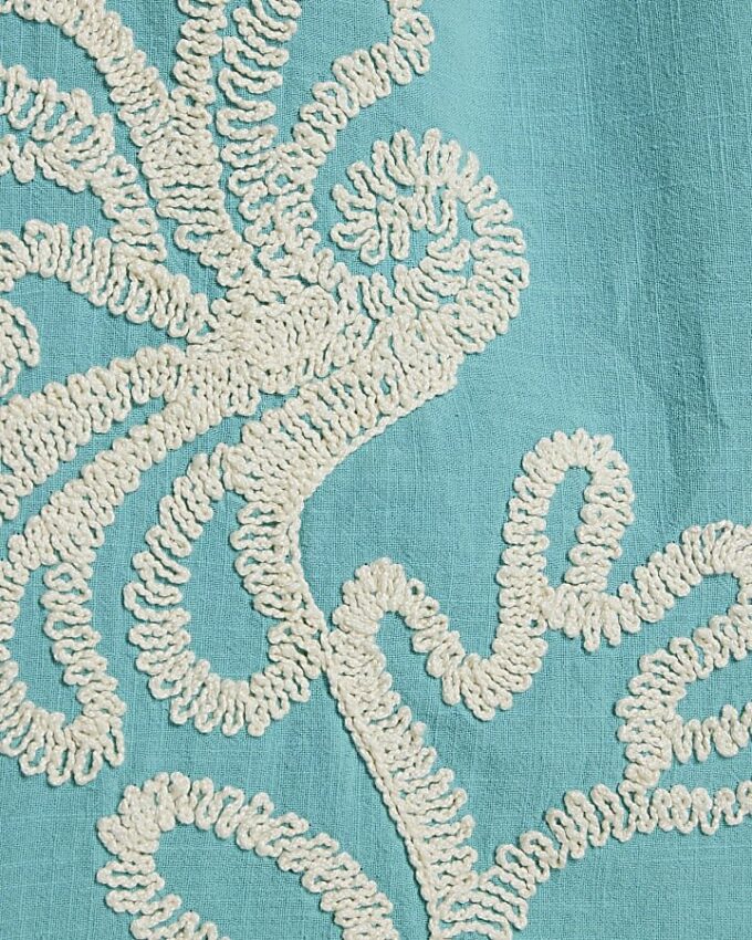 Gröna broderade byxor med vida ben