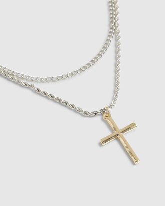Halsband i silver med kors i blandade metaller
