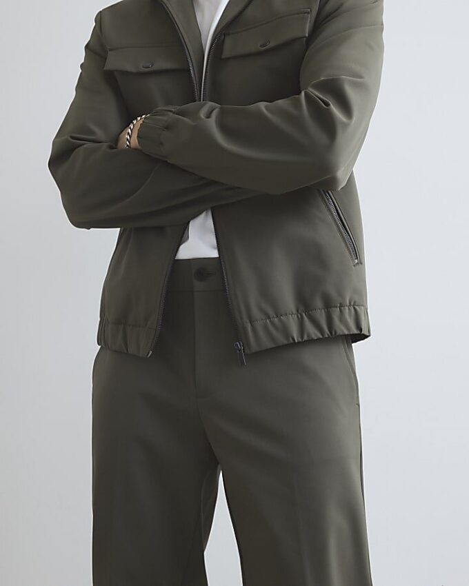 Khakifärgade skinny fit-byxor Khakifärgade skinny fit-byxor