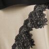 Krämfärgad hybrid-T-shirtklänning i spets