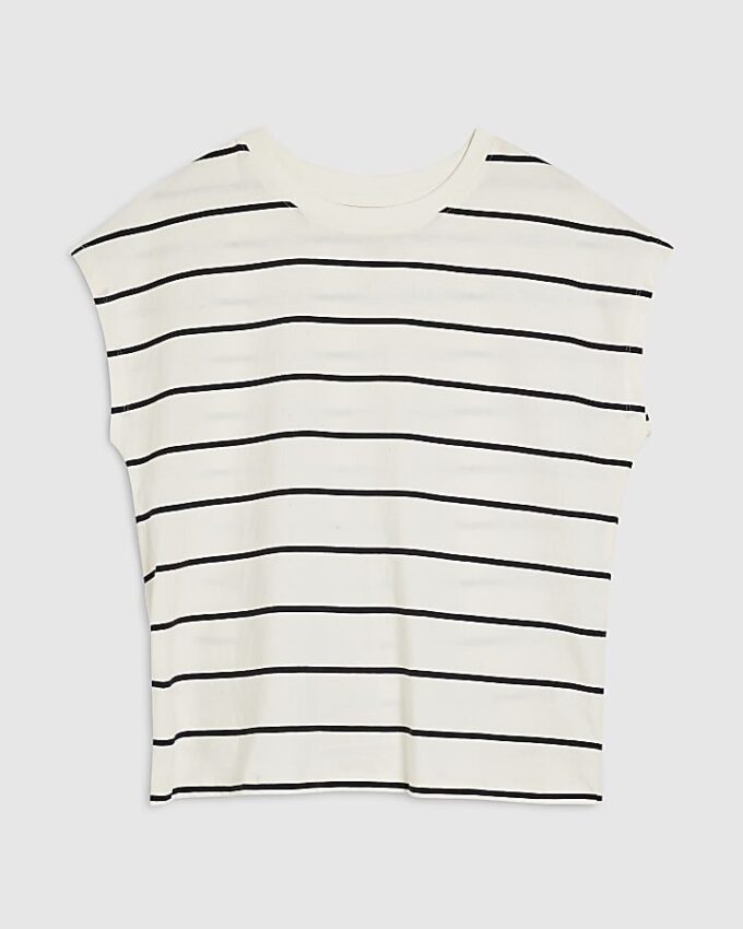 Krämfärgad randig T-shirt med långa ärmar