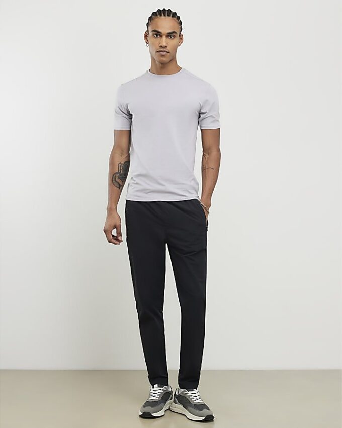 Lila muskelfit-T-shirt