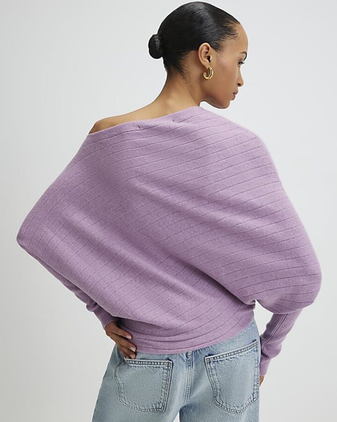 Lila ribbad off shoulder-tröja