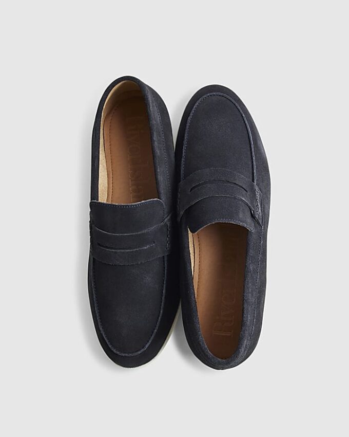 Marinblå loafers