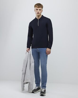 Marinblå slim fit-polotröja med texturerad dragkedja