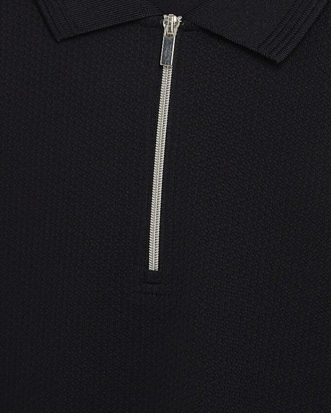 Marinblå slim fit-polotröja med texturerad dragkedja