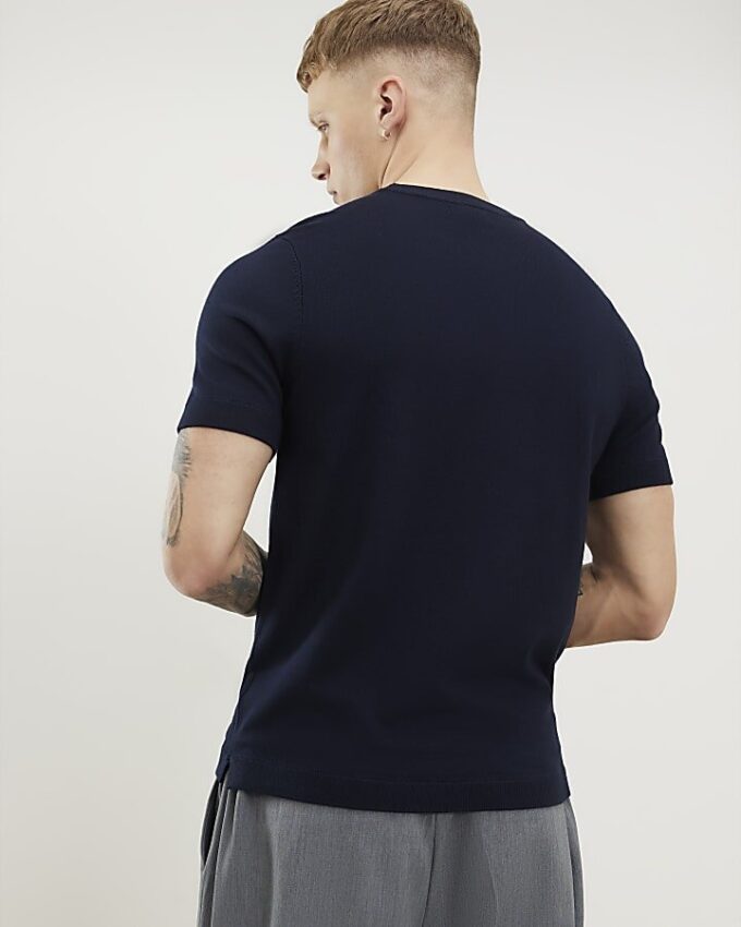 Marinblå slim fit-stickad T-shirt