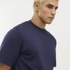 Marinblå T-shirt med normal passform