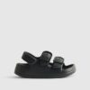 Mini Boys svarta formgjutna sandaler med dubbla remmar