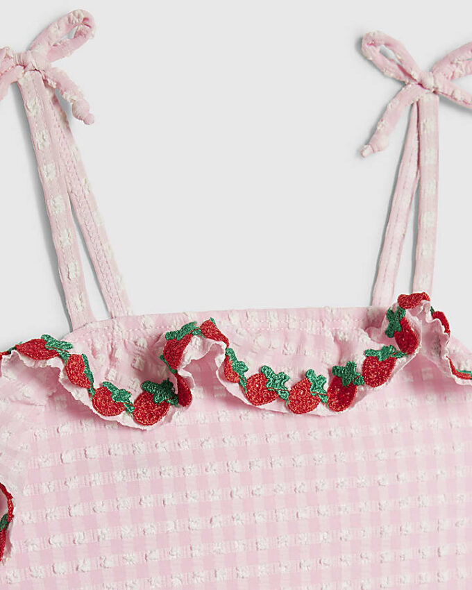 Mini Girls rosa tankini-set med jordgubbsmotiv Mini Girls rosa tankini-set med jordgubbsmotiv