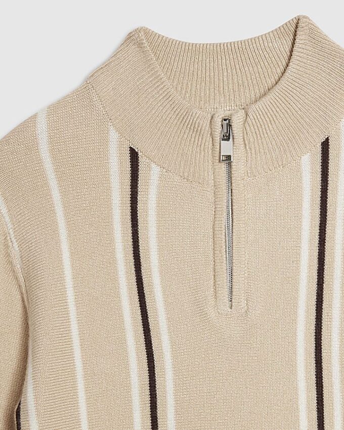 Mini pojk-tröja i beige med trattkrage
