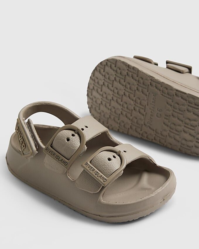 Mini pojkar beige formade sandaler med dubbla remmar