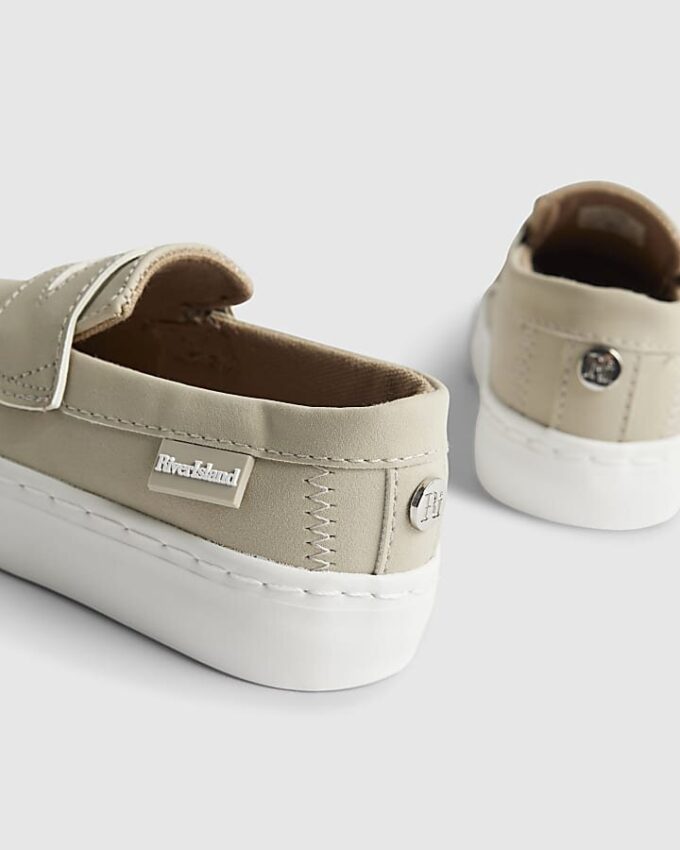 Mini pojkar beige loafers