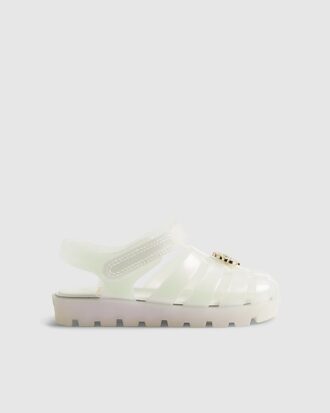 Mini-sandaler för flickor i krämfärgat pärlemorskal