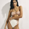 Orange bandeau-bikinitopp med Cornelli-tryck Orange bandeau-bikinitopp med Cornelli-tryck