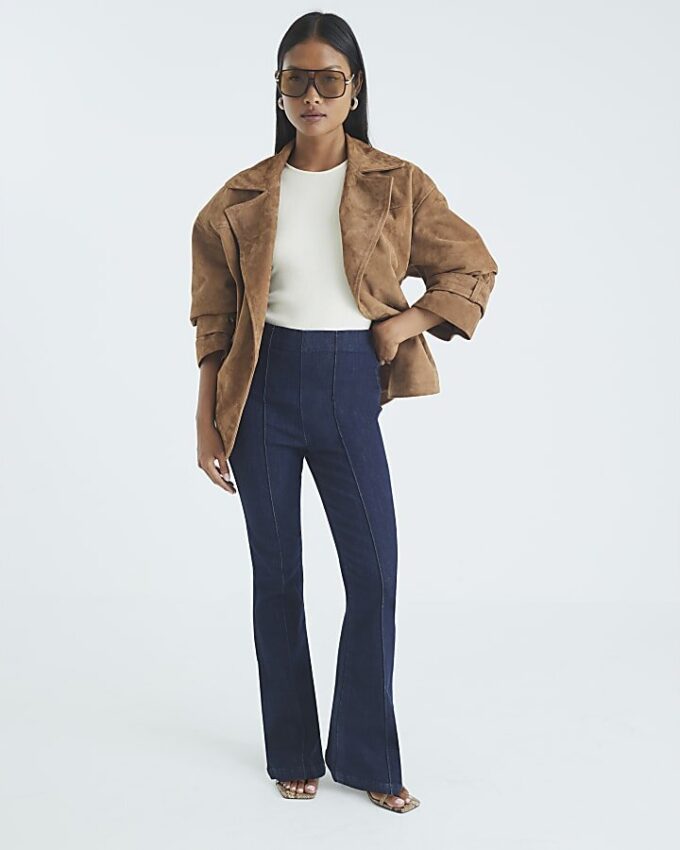 Petite blå högmidjade pull-on-jeans med utsvängda ben