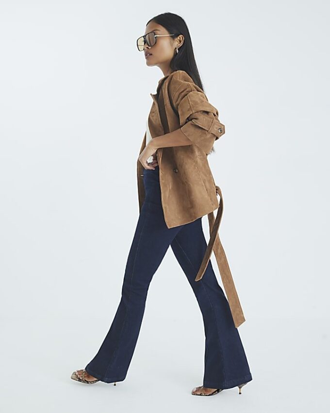 Petite blå högmidjade pull-on-jeans med utsvängda ben