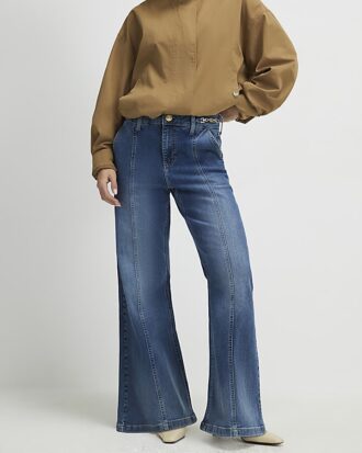 Petite blå högmidjade Snaffle Flared Jeans Petite blå högmidjade Snaffle Flared Jeans