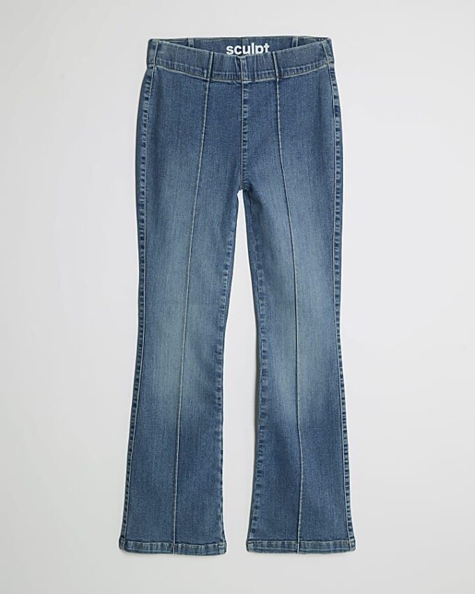 Petite blå pull-on-jeans med utsvängda ben