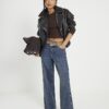 Petite blåa, avslappnade, raka jeans