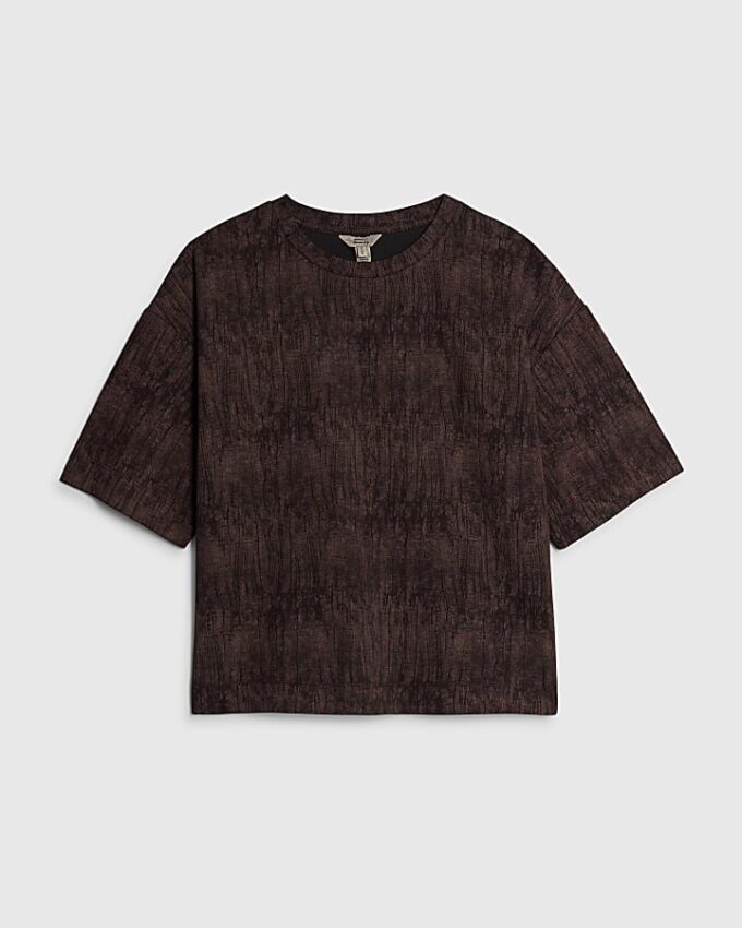 Petite brun premium-T-shirt med skrynklig boxig passform