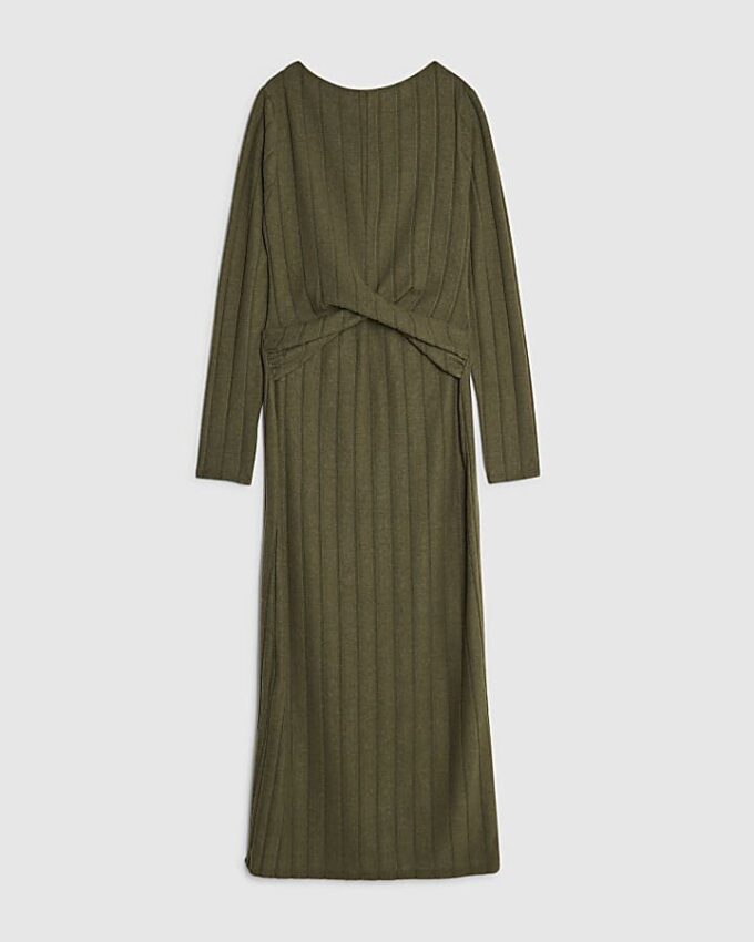 Petite Khaki långärmad mysig midiklänning