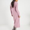 Petite rosa långärmad mysig twist-midiklänning