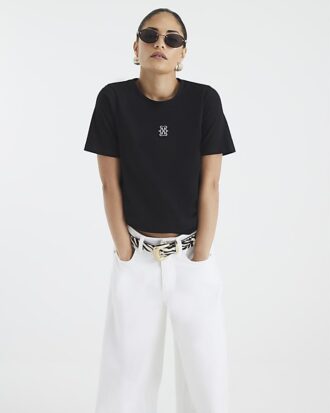 Petite svart kortärmad T-shirt med logo