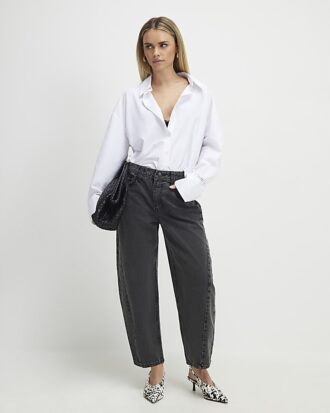 Petite svarta jeans med sömmar och barellben