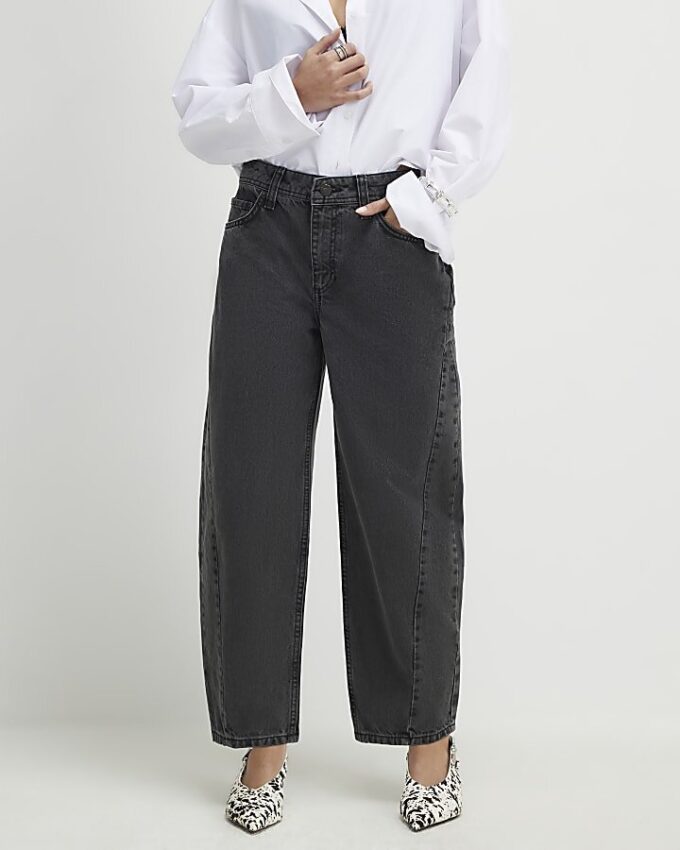 Petite svarta jeans med sömmar och barellben