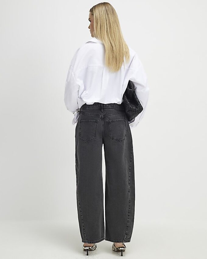 Petite svarta jeans med sömmar och barellben