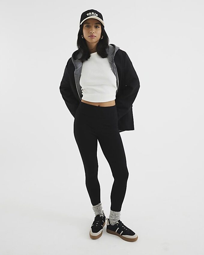 Petite svarta leggings med hög midja Petite svarta leggings med hög midja