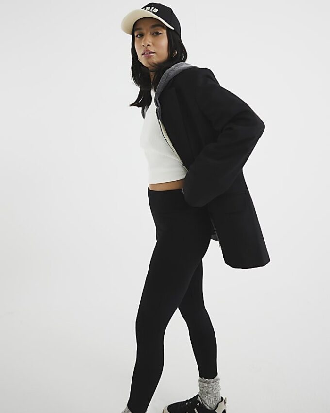 Petite svarta leggings med hög midja Petite svarta leggings med hög midja