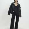 Petite svarta raka jeans med dekorationer