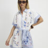 Petite vit broderad randig playsuit