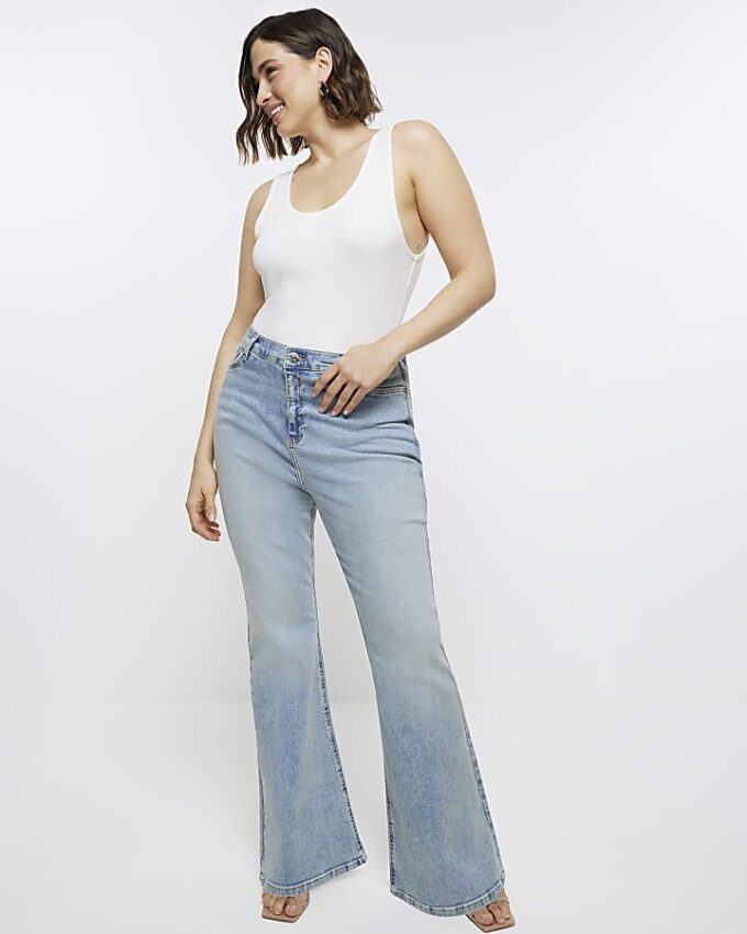 Plus Blue högmidjade flare-jeans Plus Blue högmidjade flare-jeans