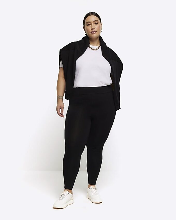 Plus svarta leggings med hög midja