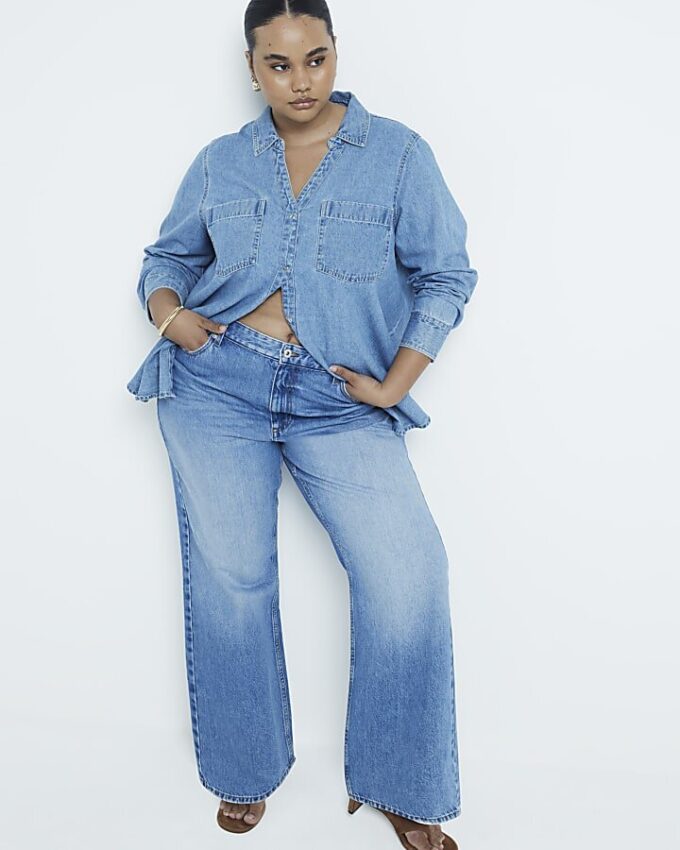 Plusblå jeans med hög midja och raka ben Plusblå jeans med hög midja och raka ben