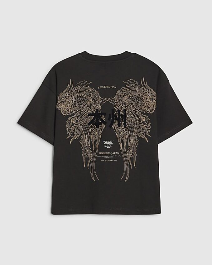 Pojkars svarta oversized T-shirt med japansk drake