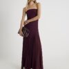 Röd bandeau-klänning i bodycon-modell
