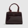 Röd mini-crossbody-väska i lackläder