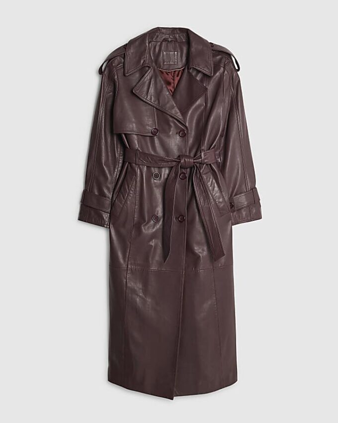 Röd oversized trenchcoat i läder