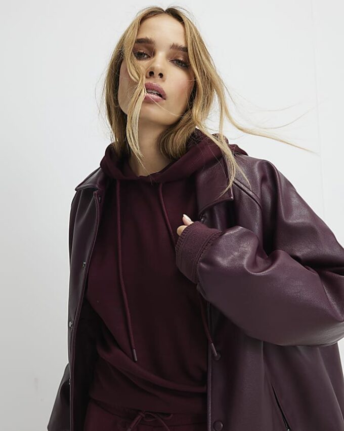 Röd premium långärmad hoodie