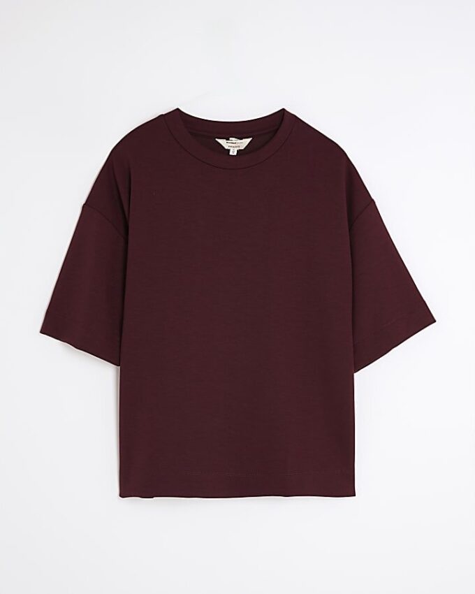 Röd premium-T-shirt med korta ärmar och boxig passform