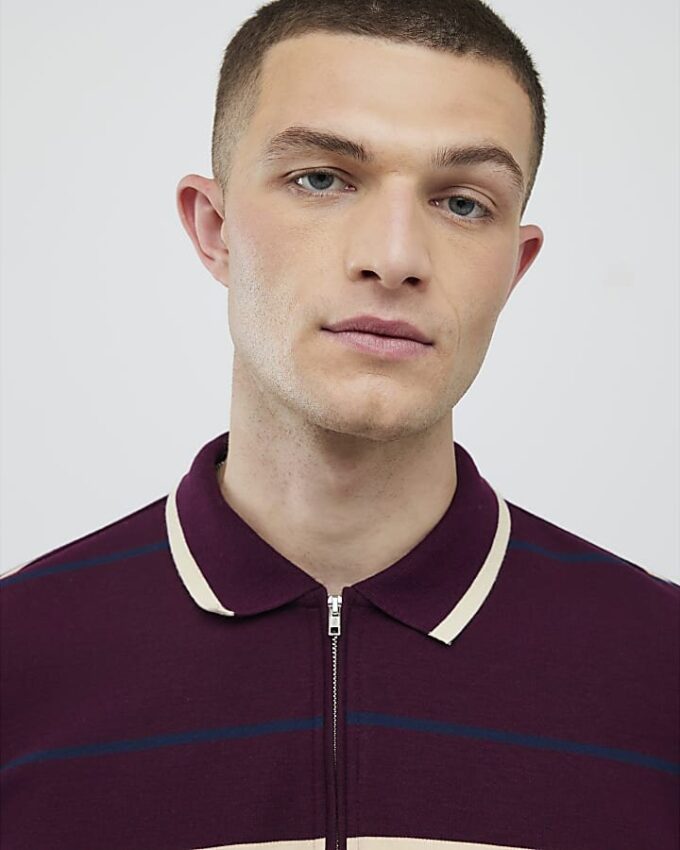 Röd slim fit-polotröja med ränder Röd slim fit-polotröja med ränder