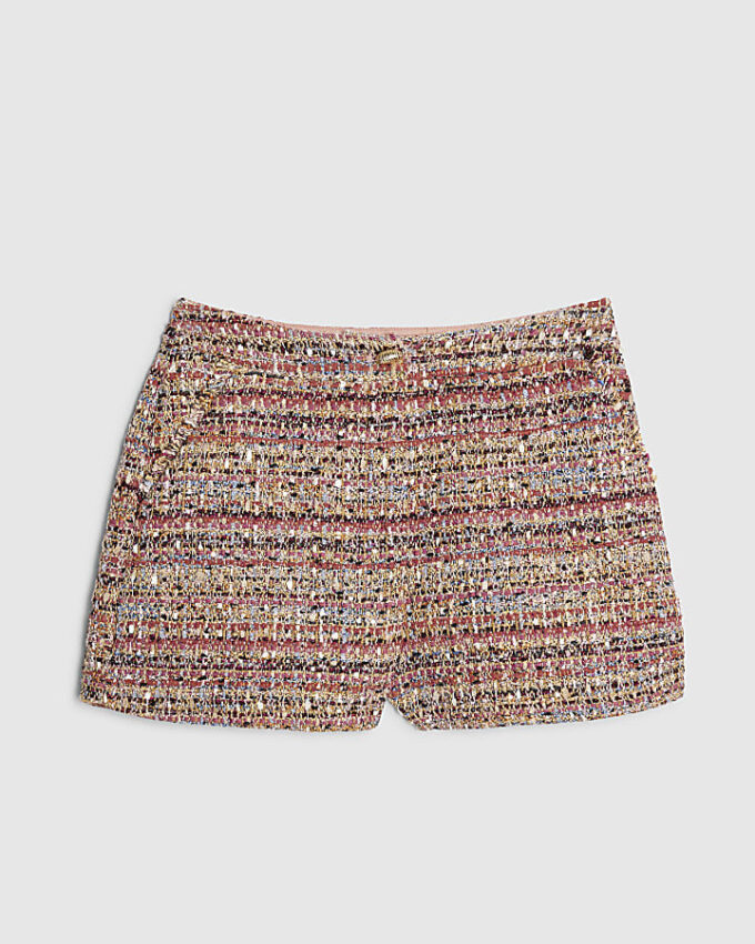 Röda bouclé-shorts med fransad fåll